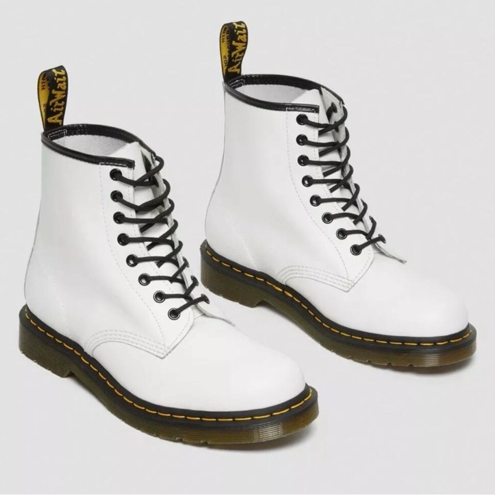 Dr. Martens 1460 White Leather Boots – Women’s US 8 / EU 39 – New in Box